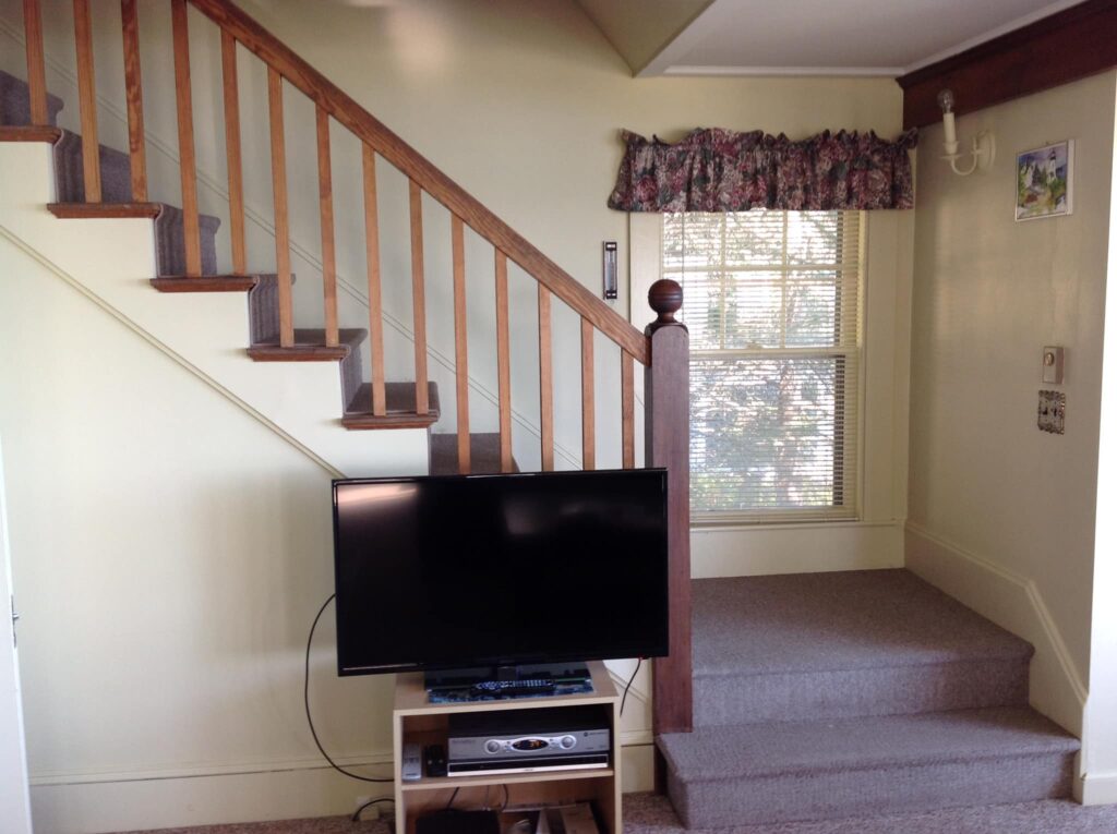 Owls Head Seasonal Rental (Holiday Beach Rd) Jimmy's Coast Real